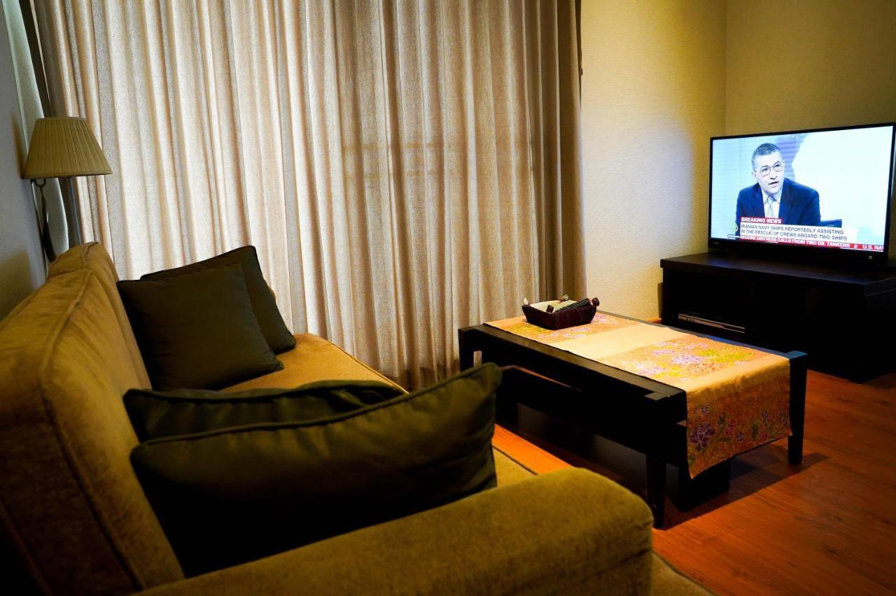 Siam Bright Suite Bangkok Esterno foto
