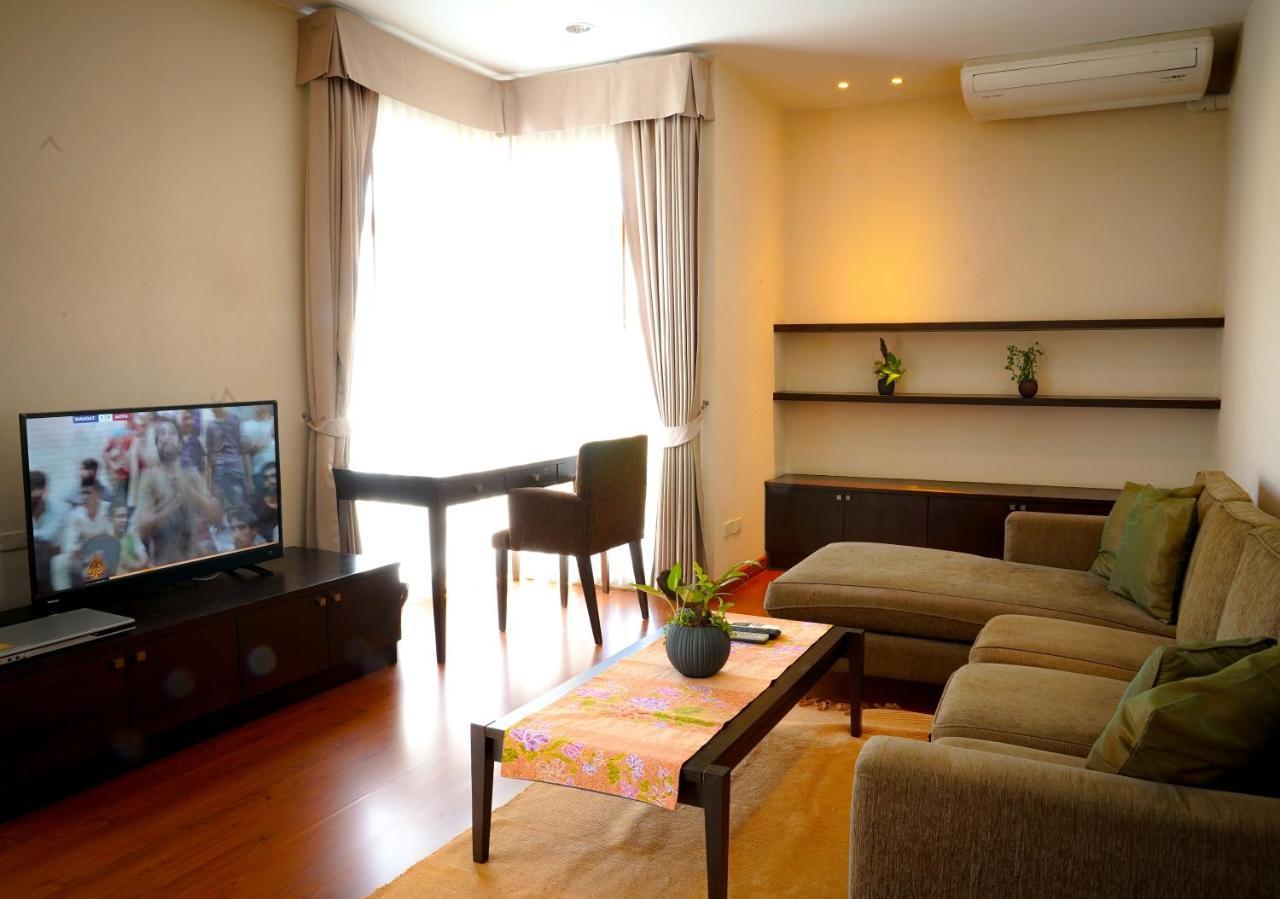 Siam Bright Suite Bangkok Esterno foto